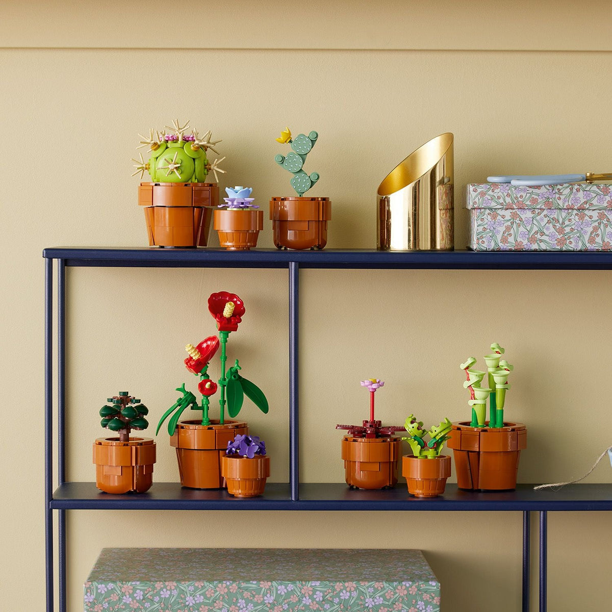 LEGO® Icons Tiny Plants