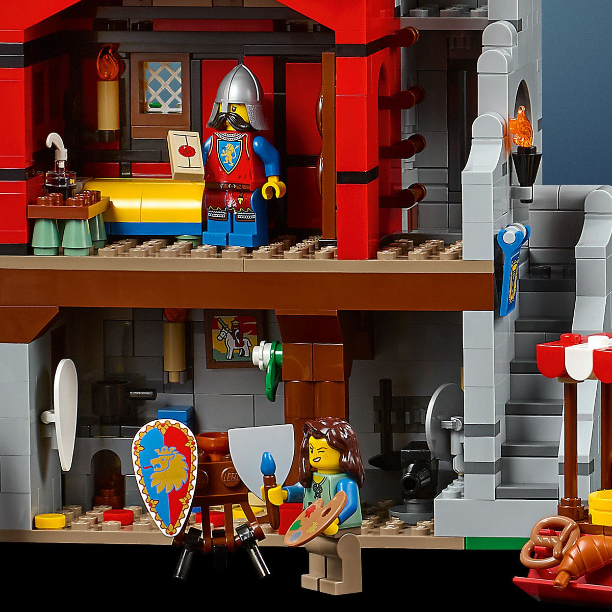 LEGO® Icons Medieval Town Square