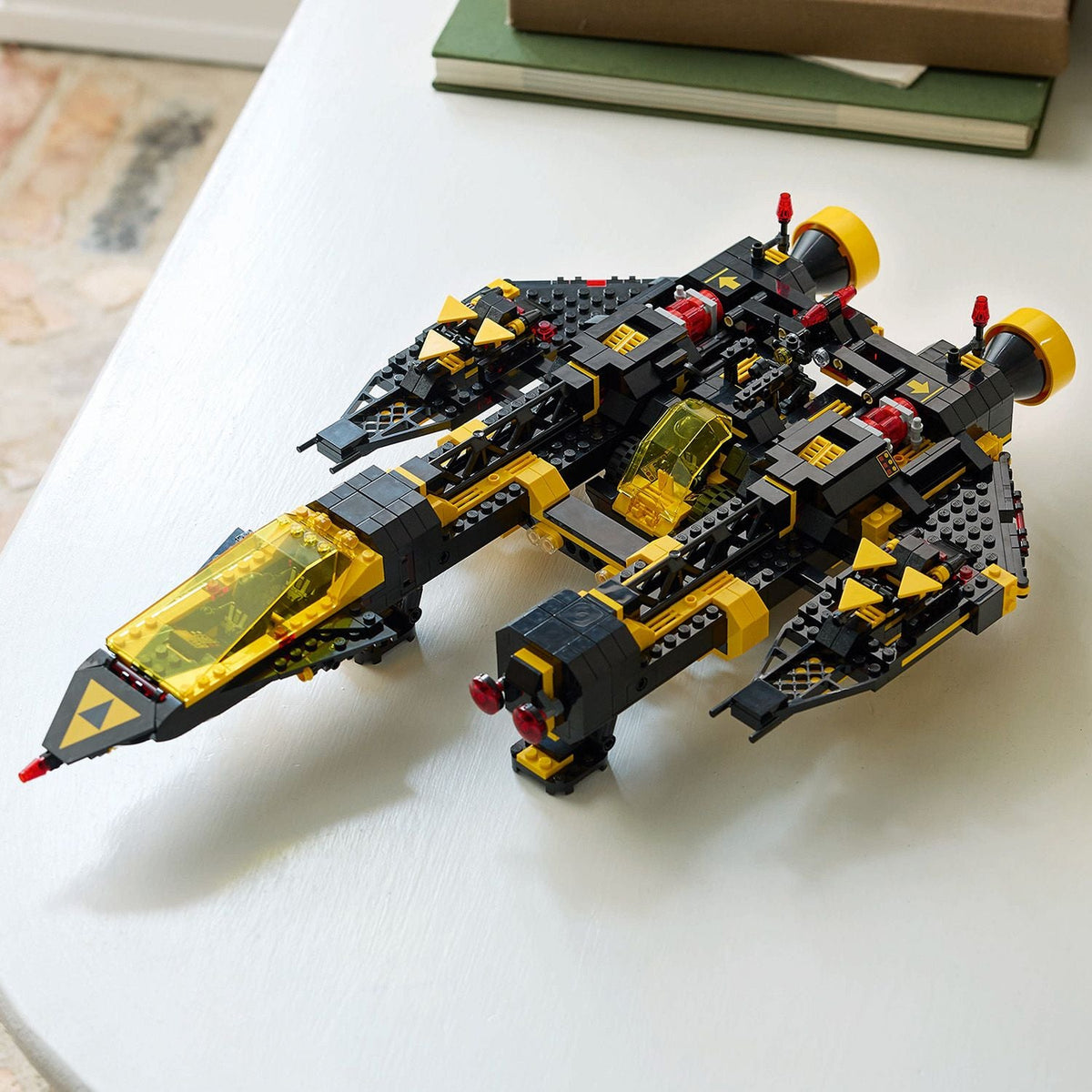 LEGO® Icons Blacktron Renegade