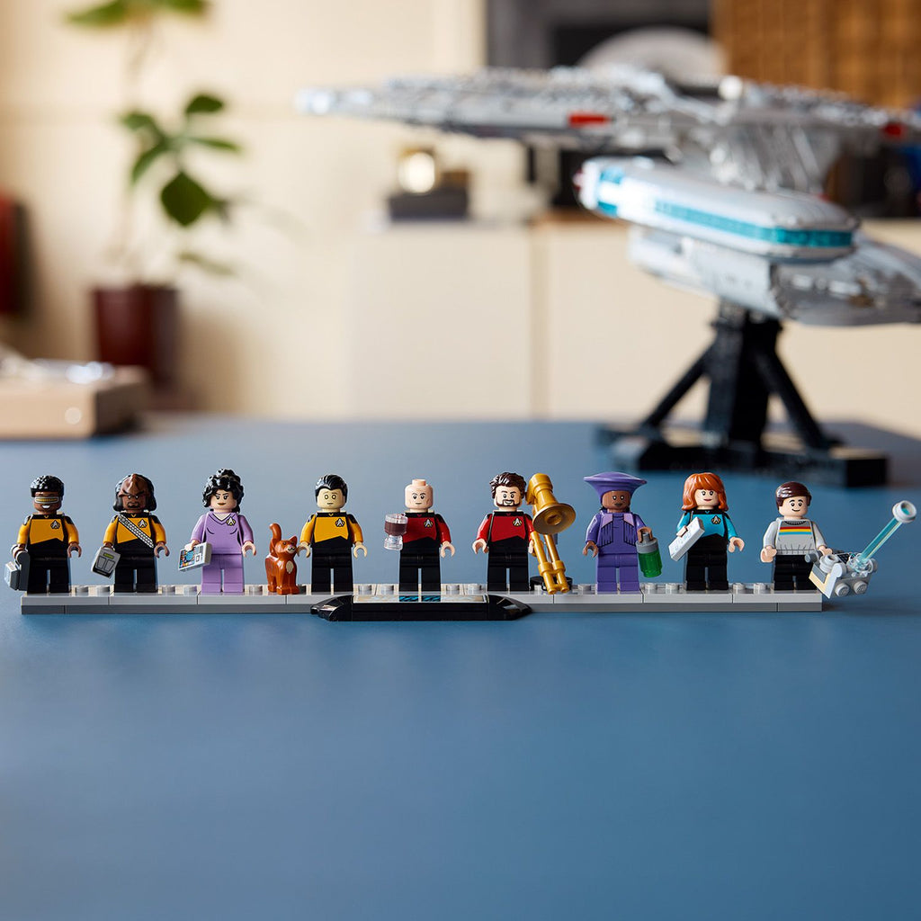 LEGO® Icons Star Trek: U.S.S. Enterprise NCC-1701-D™