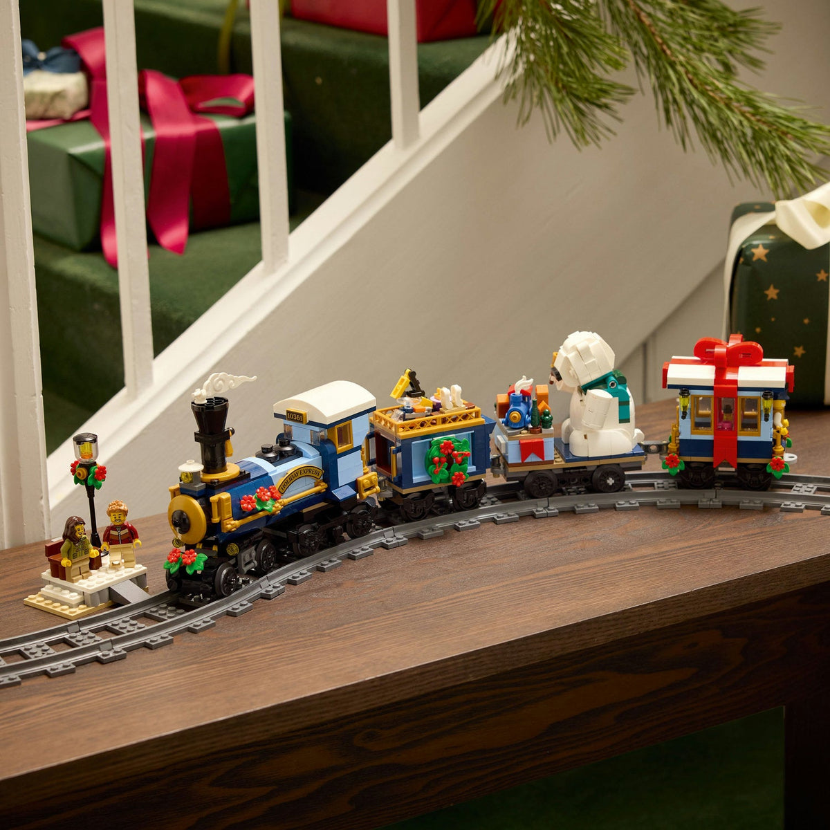 LEGO® Icons Holiday Express Train