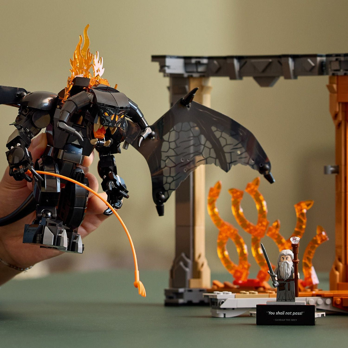 LEGO® Icons The Lord of the Rings: Balrog™ Book Nook