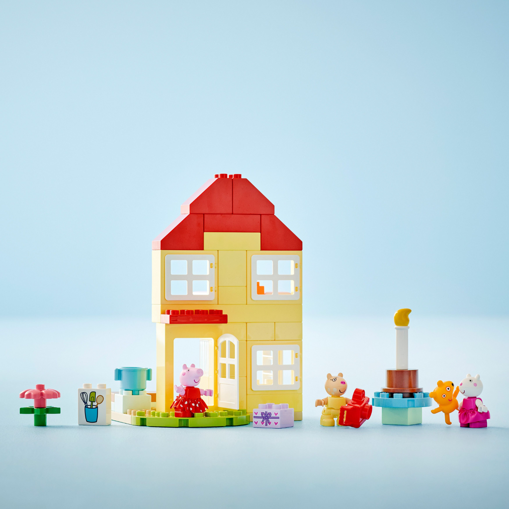 LEGO® DUPLO® Peppa Pig Birthday House