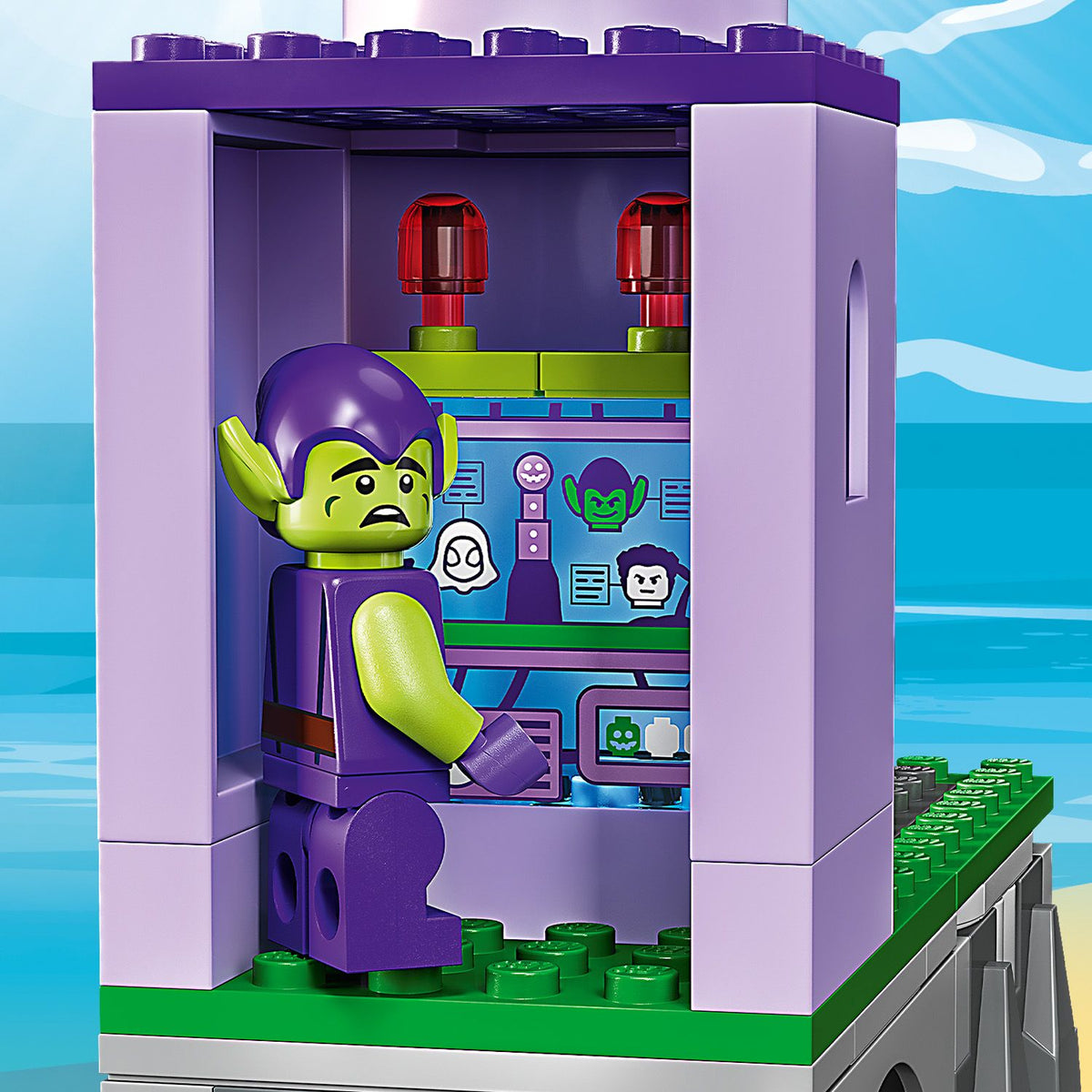 LEGO® Marvel Green Goblin's Lighthouse