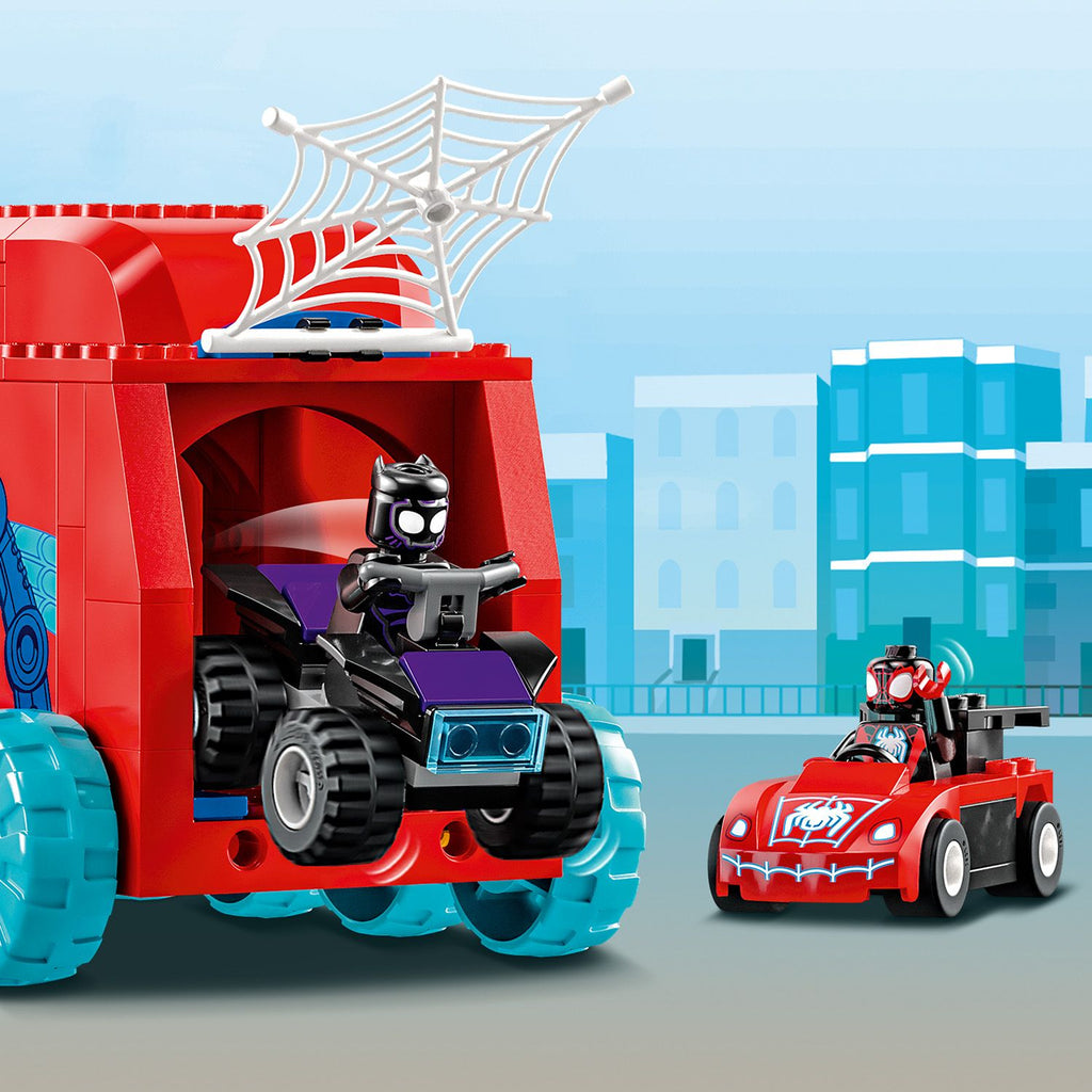 LEGO® Marvel Mobile Headquarters