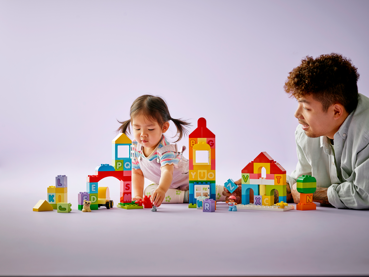 LEGO® DUPLO® Classic Alphabet Town