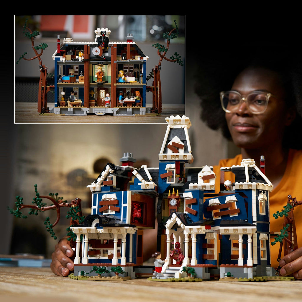 LEGO® Icons Stranger Things: The Creel House