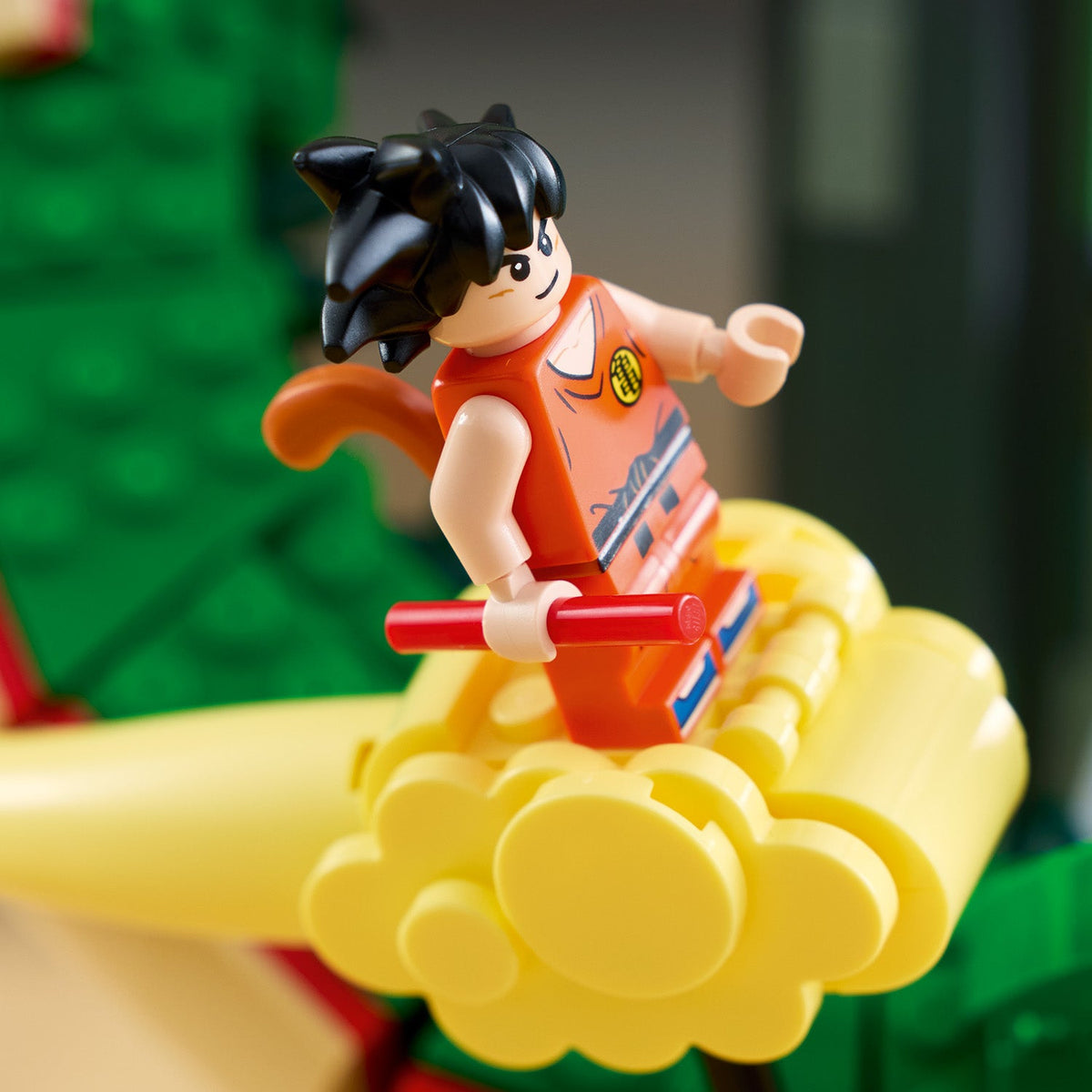 LEGO® Icons Dragon Ball: Shenron & Goku