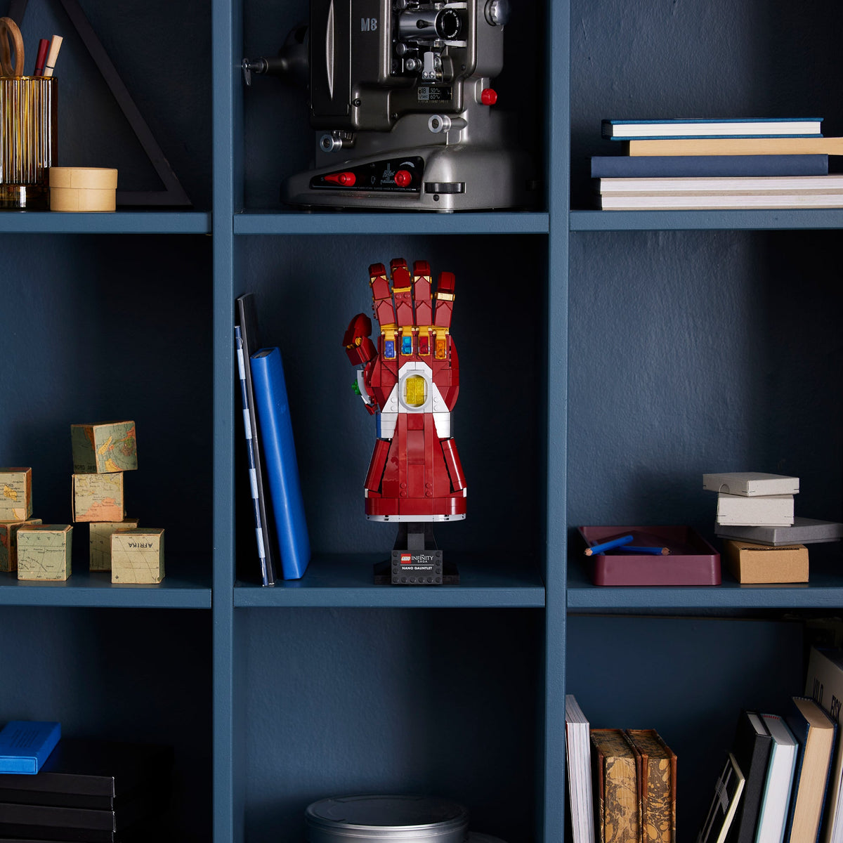 LEGO® Marvel Nano Gauntlet