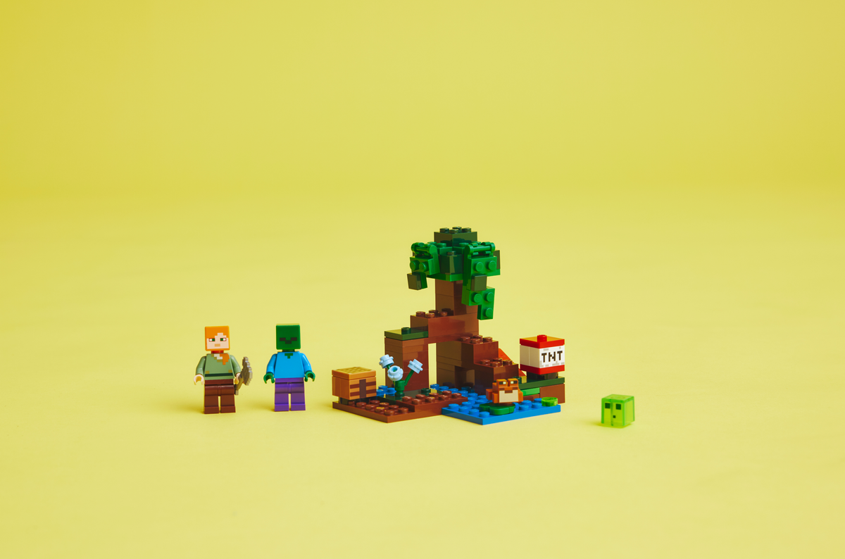 LEGO® Minecraft® The Swamp Adventure