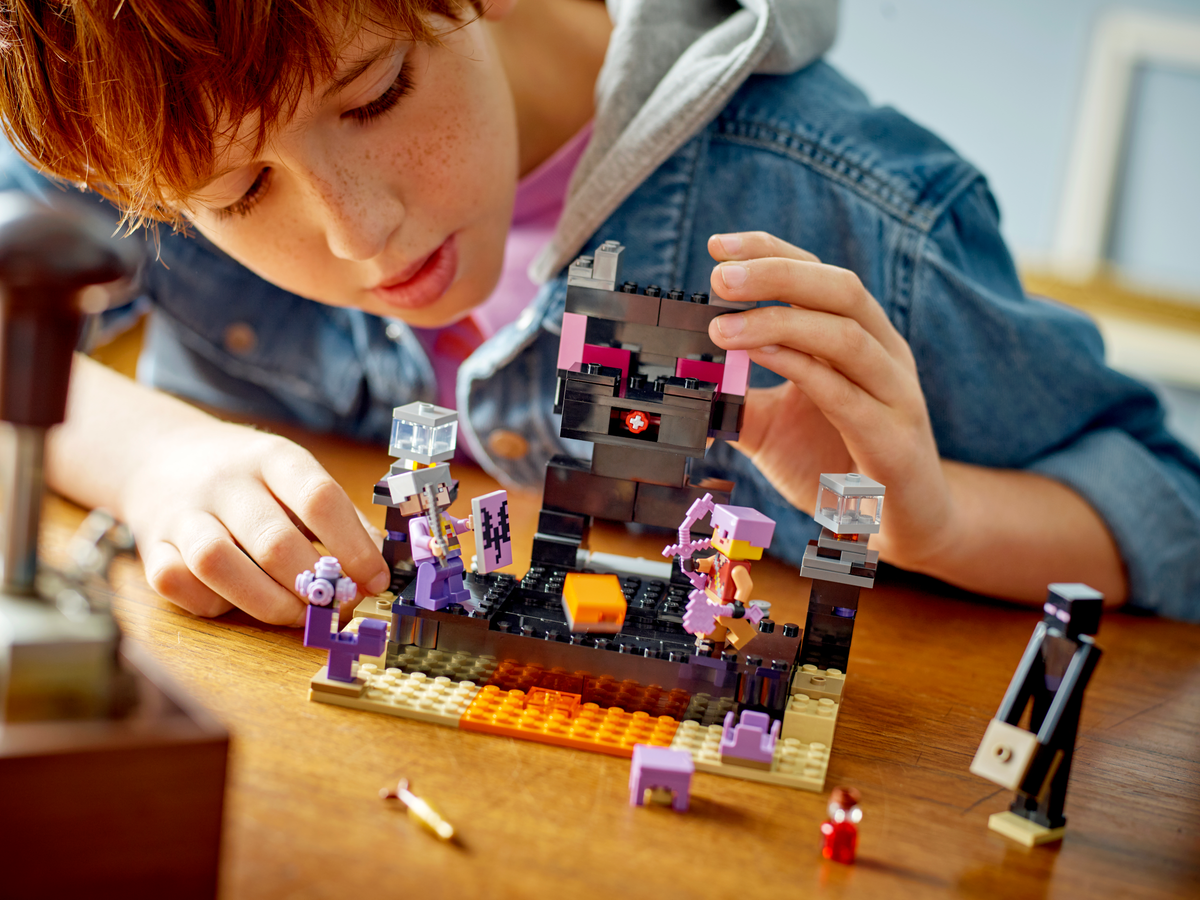 LEGO® Minecraft® The End Arena