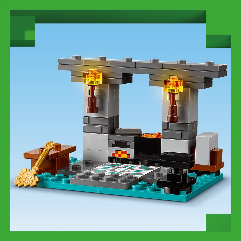 LEGO® Minecraft® The Armory