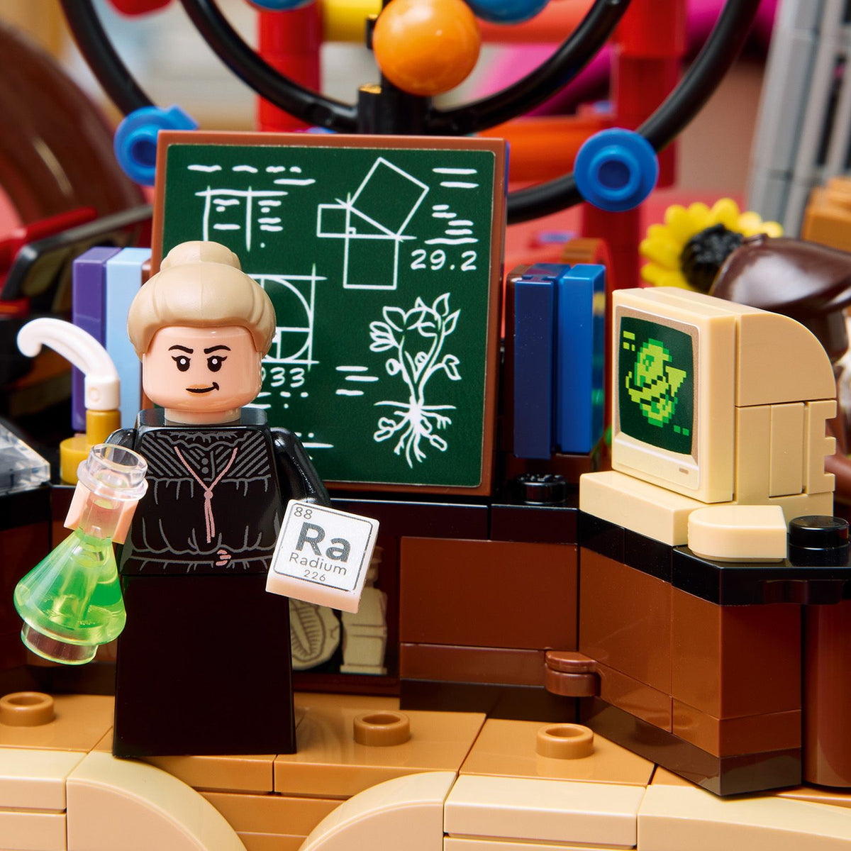 LEGO® Ideas The Evolution of STEM