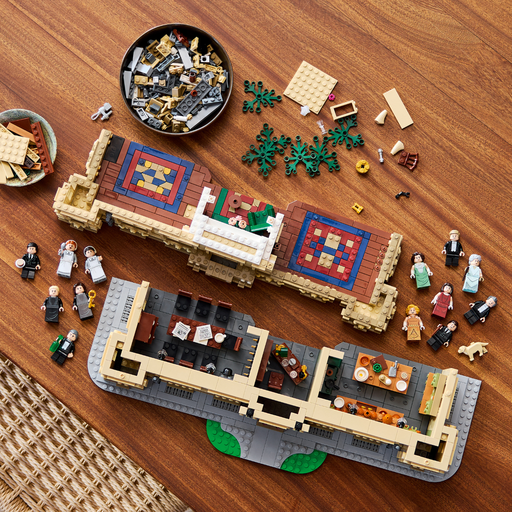 LEGO® Ideas Downton Abbey