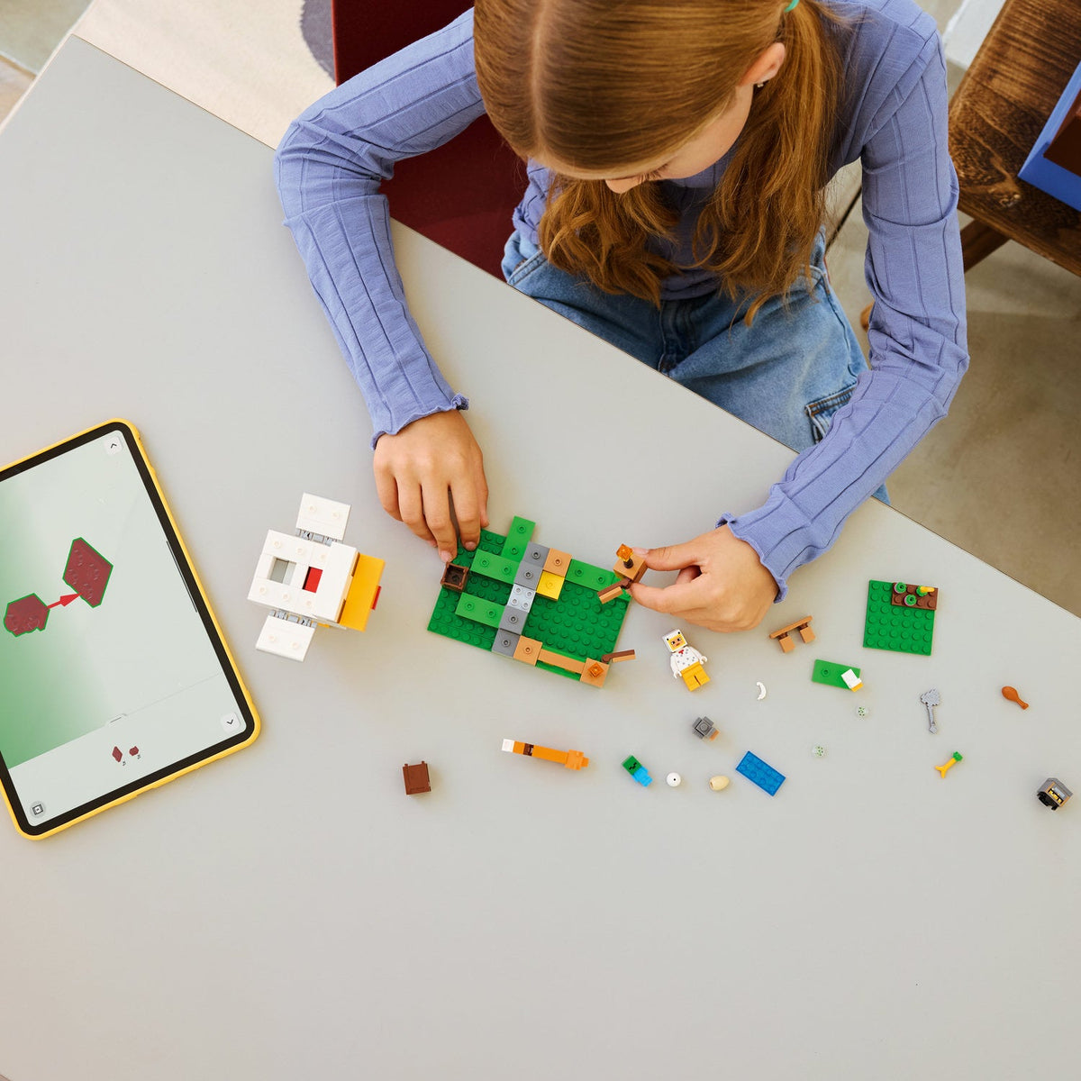 LEGO® Minecraft® Chicken Farm