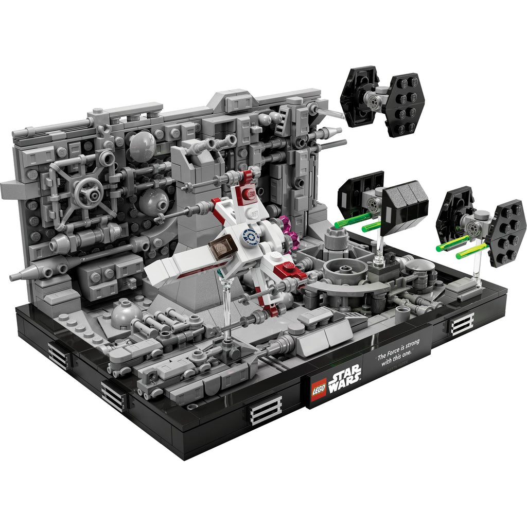 LEGO® Star Wars™ Death Star™ Trench Run Diorama