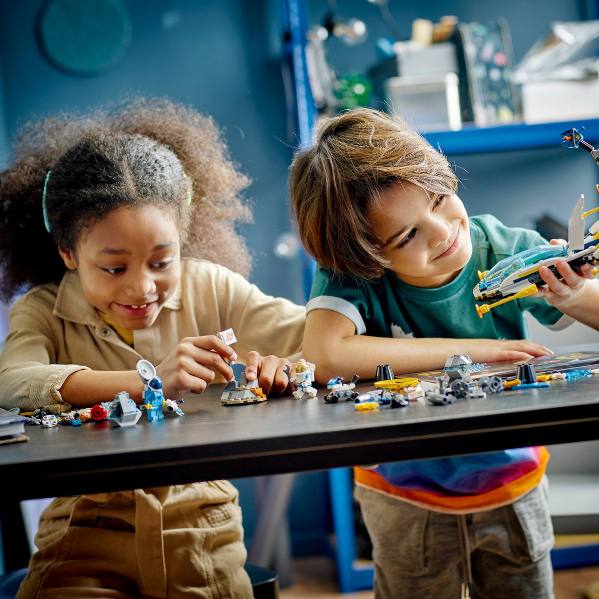 LEGO® City Mars Spacecraft Exploration Missions