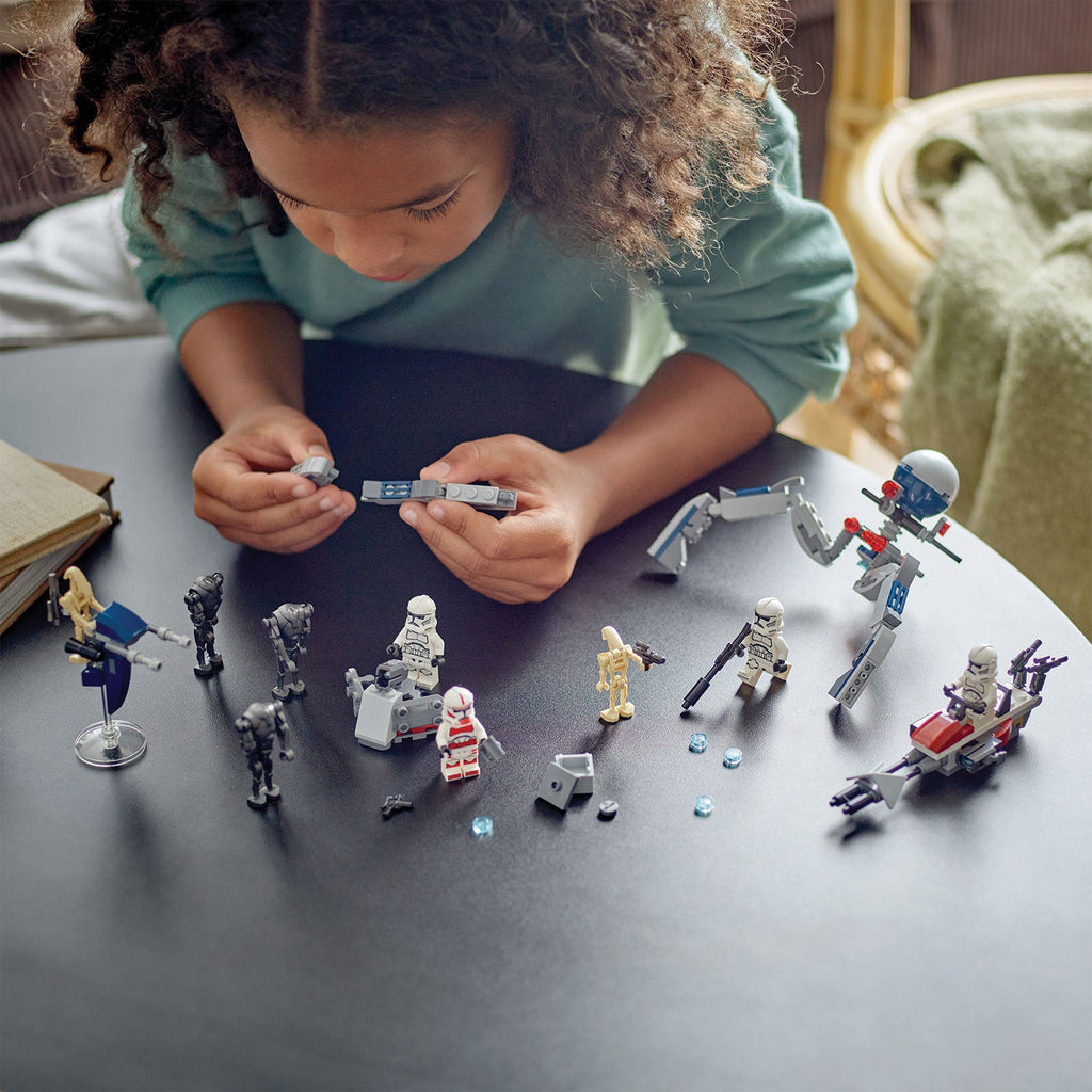 LEGO® Star Wars™ Clone Trooper™ & Battle Droid™ Battle Pack