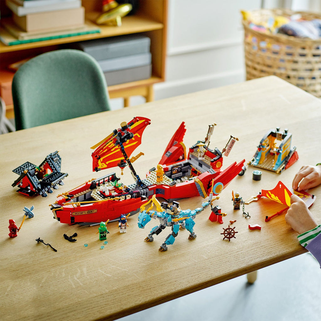 LEGO® NINJAGO® Destiny’s Bounty – race against time