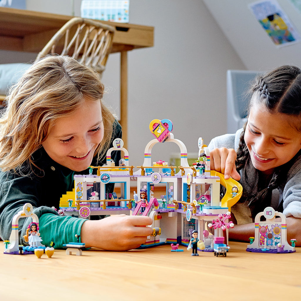 LEGO® Friends™ Heartlake City Shopping Mall