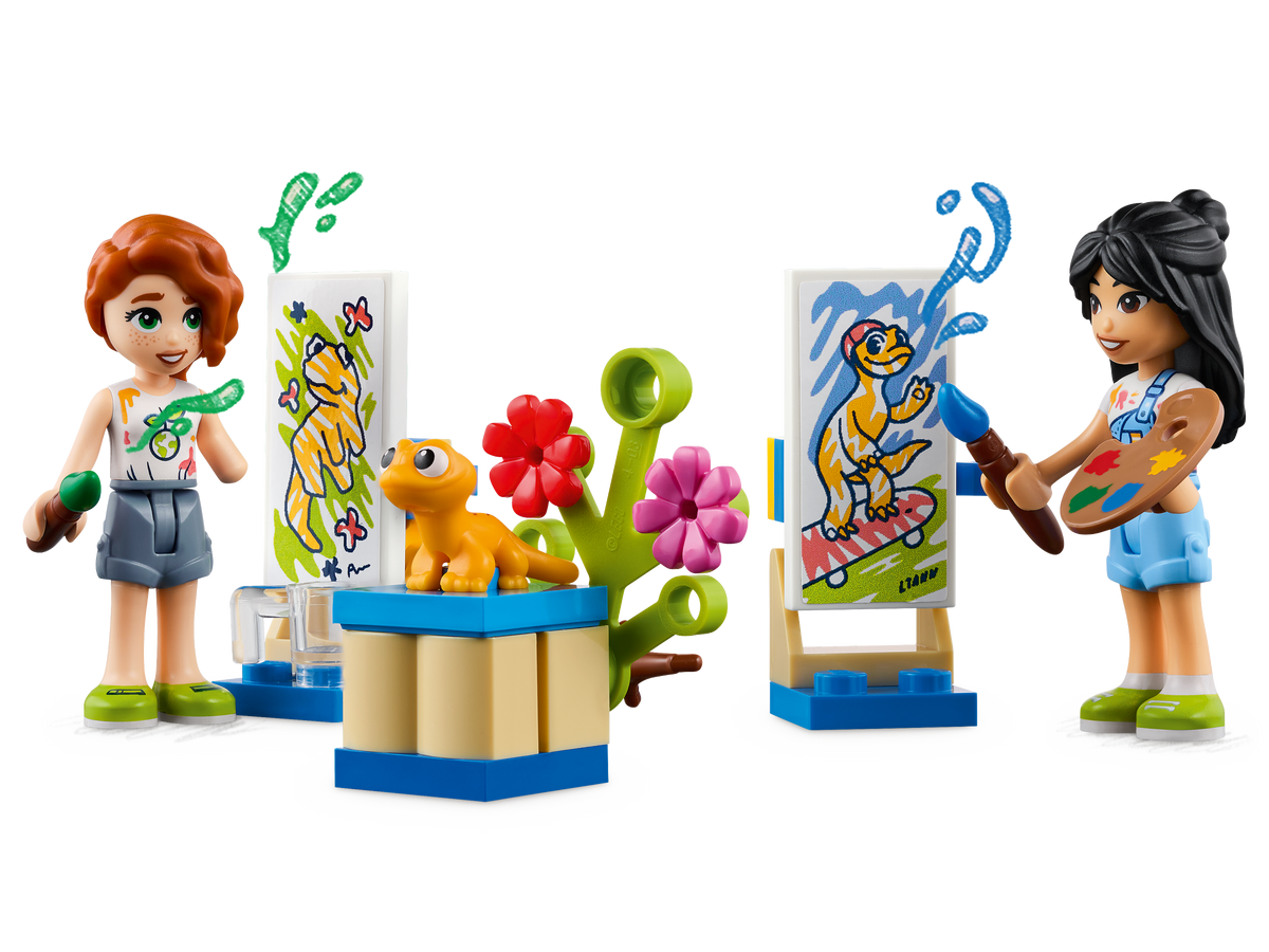 LEGO® Friends™ Liann's Room