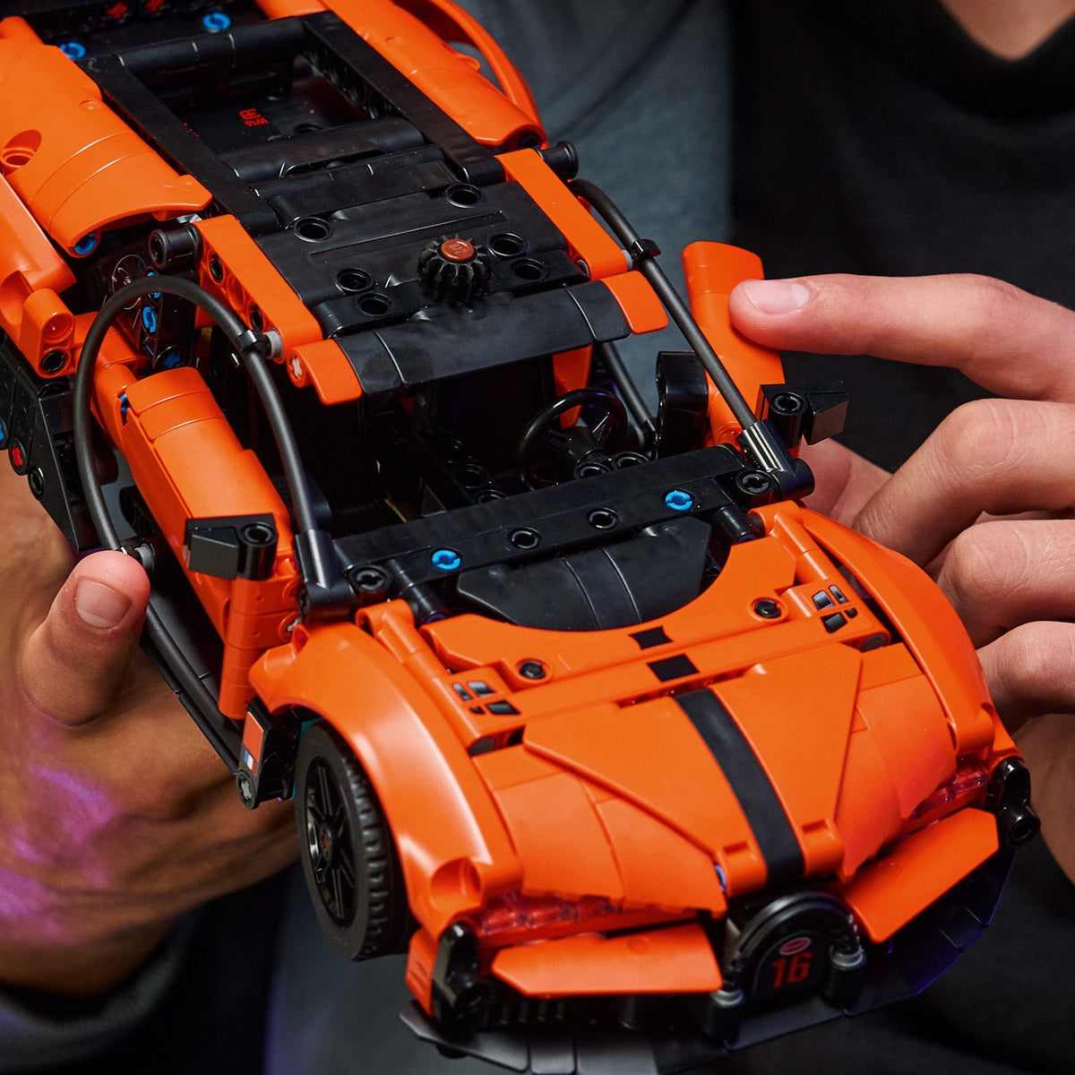 LEGO® Technic Bugatti Chiron Pur Sport Hypercar