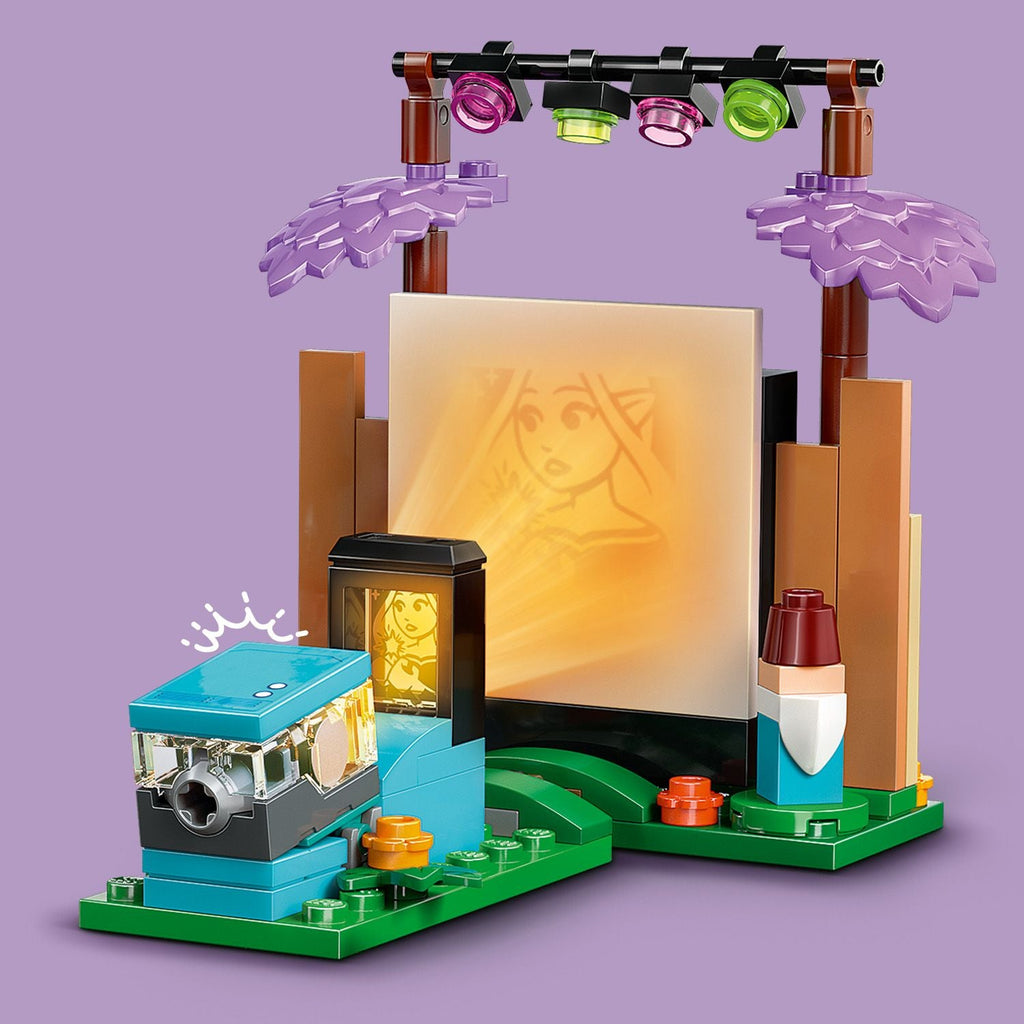 LEGO® Friends Friendship Movie Night