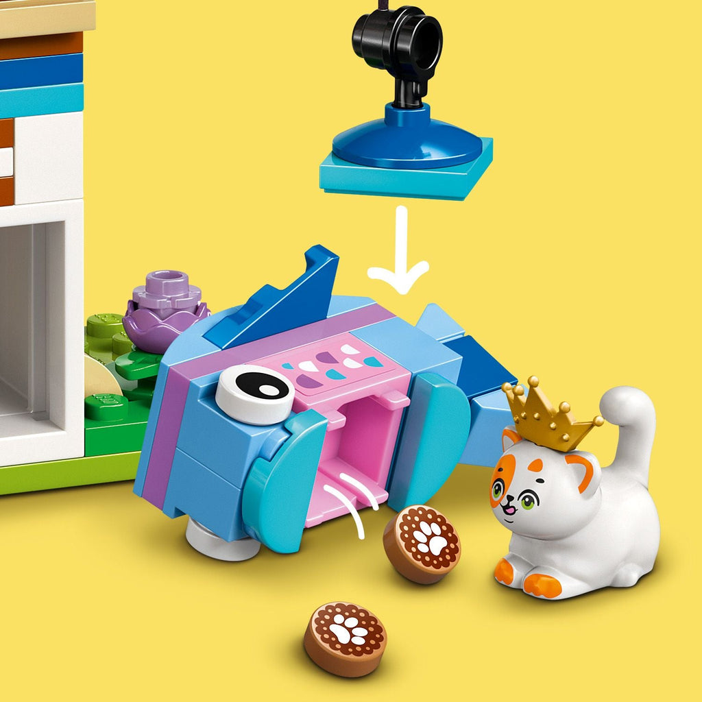 LEGO® Friends Cat Birthday Party & Tree House