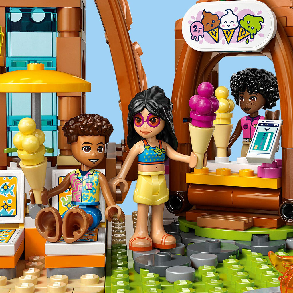 LEGO® Friends Family Vacation Beach Resort