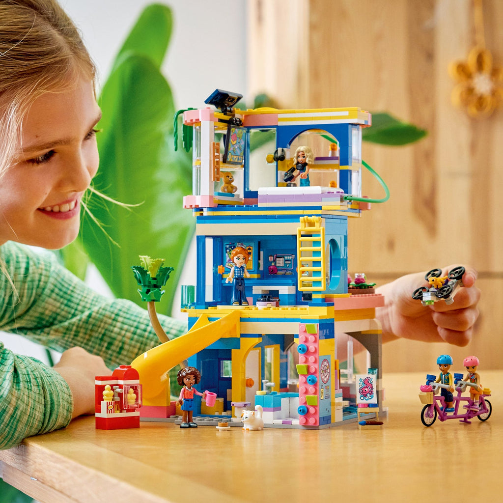LEGO® Friends Heartlake City Friends Club House