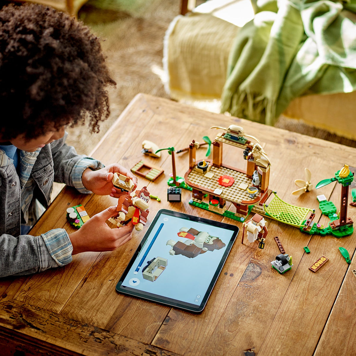 LEGO® Super Mario™ Donkey Kong’s Tree House Expansion Set