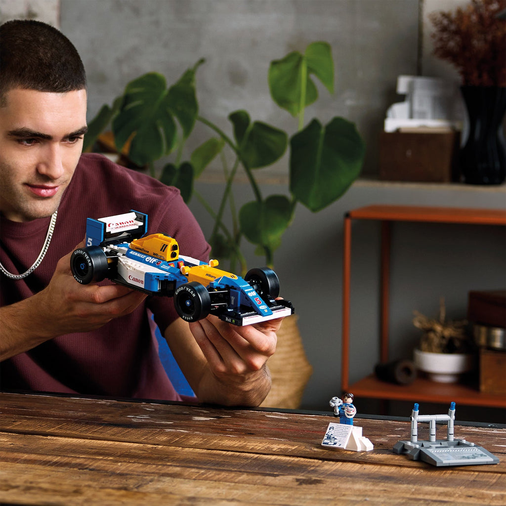 LEGO® Icons Williams Racing FW14B & Nigel Mansell