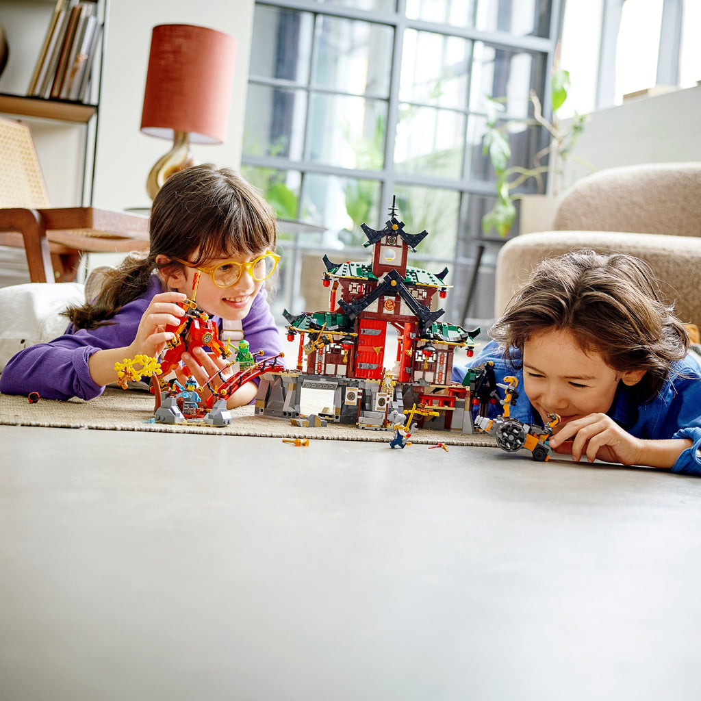 LEGO® NINJAGO® Ninja Dojo Temple