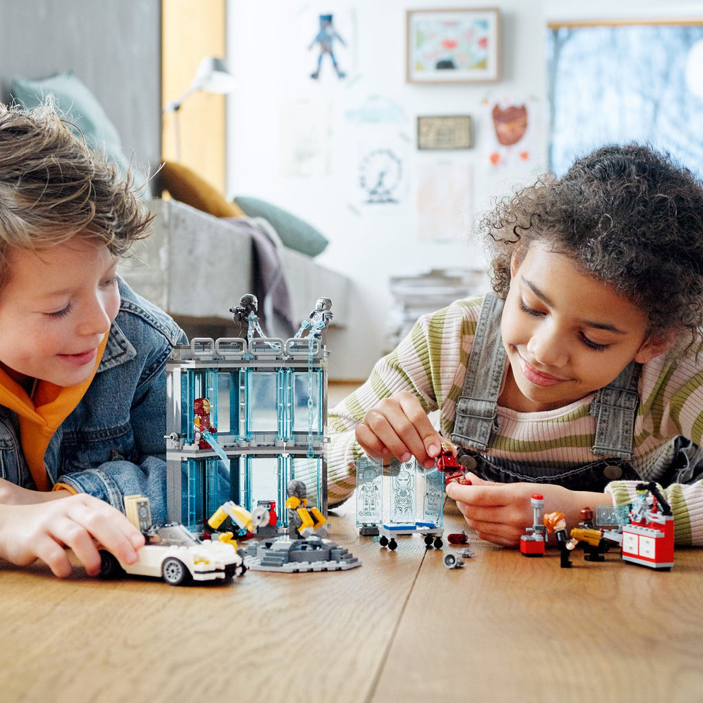 LEGO® Marvel Iron Man Armory