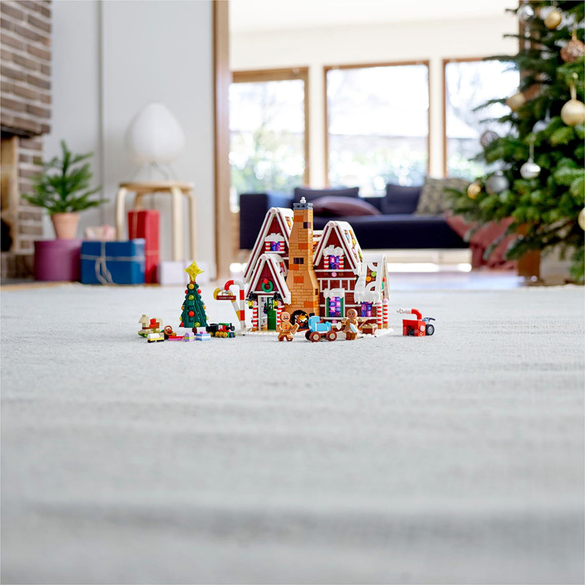 LEGO® Gingerbread House