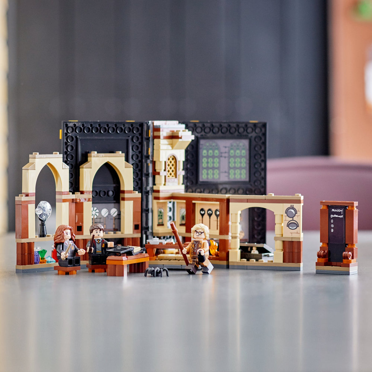 LEGO® Harry Potter™ Hogwarts™ Moment: Defence Class