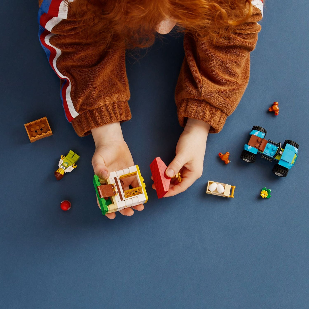 LEGO® City Chicken Henhouse