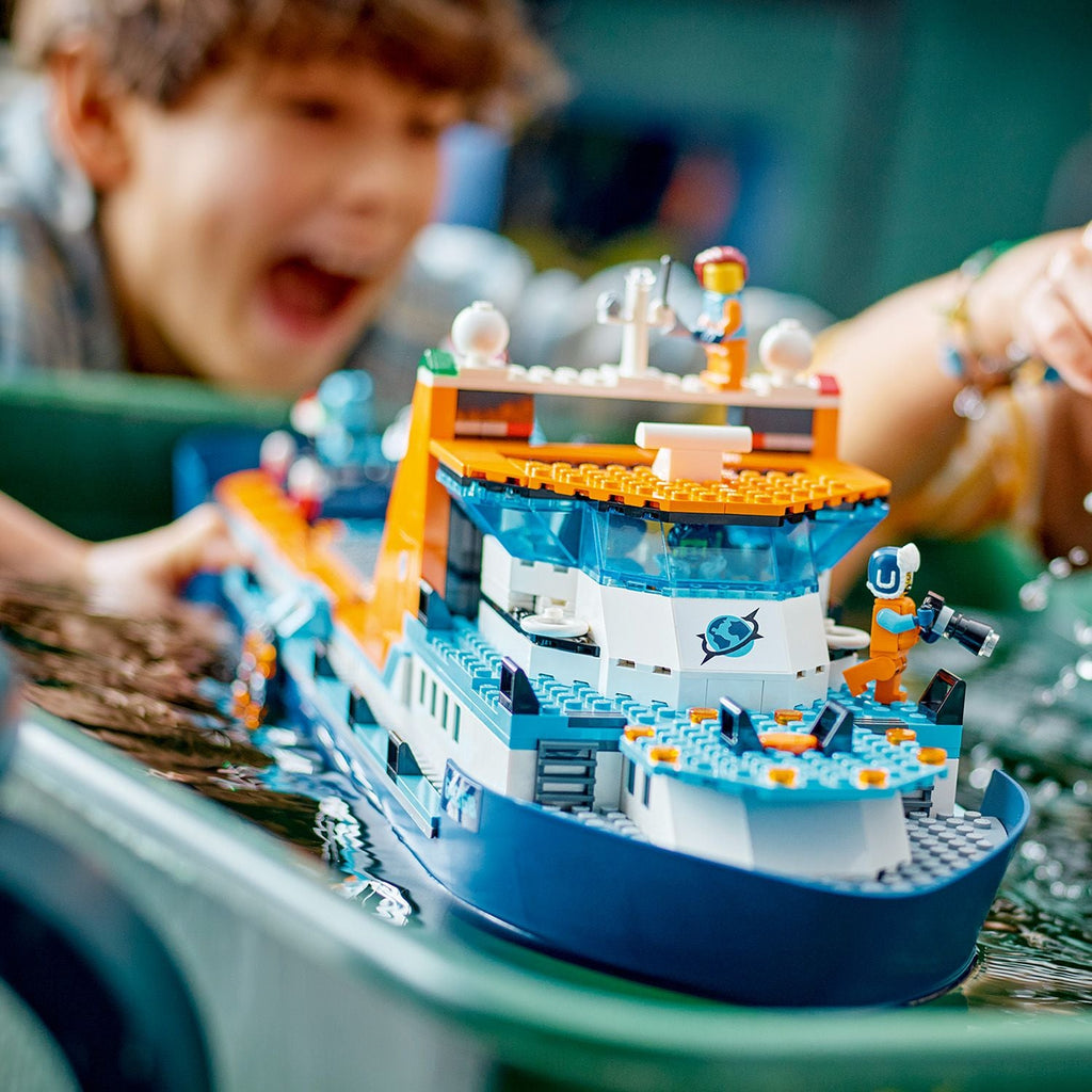 LEGO® City Arctic Explorer Ship