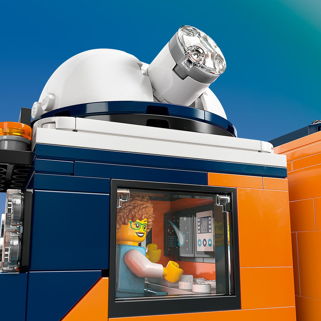 LEGO® City Arctic Explorer Science Lab Truck