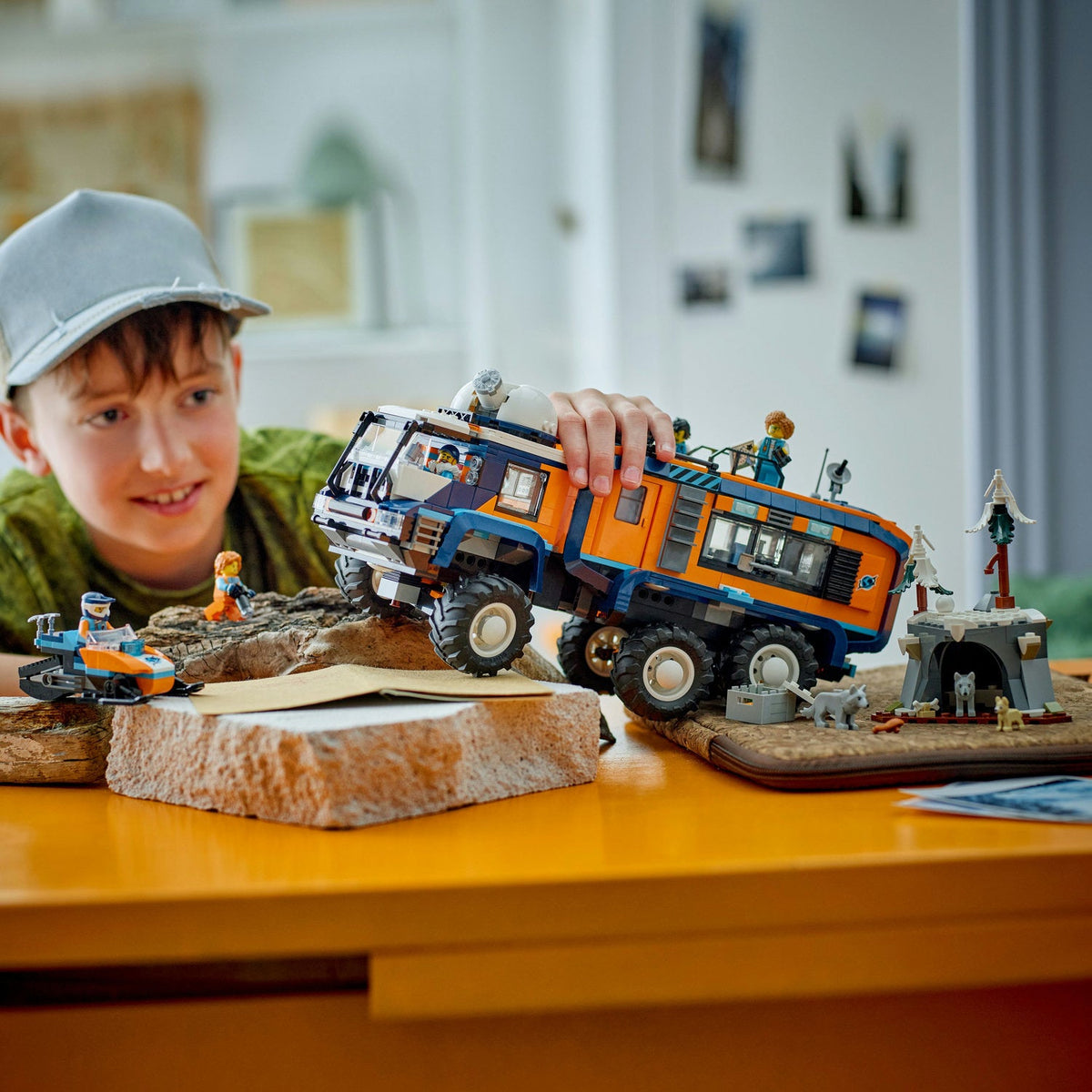 LEGO® City Arctic Explorer Science Lab Truck