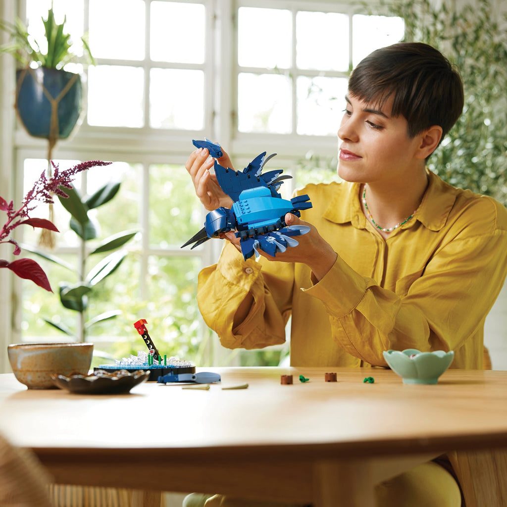 LEGO® Icons Kingfisher Bird