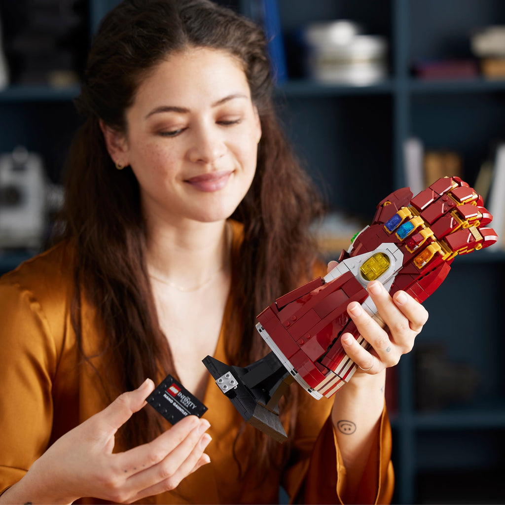LEGO® Marvel Nano Gauntlet