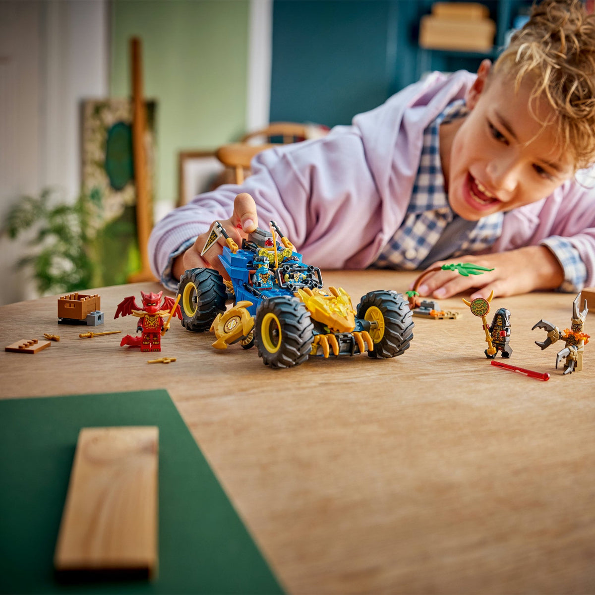 LEGO® NINJAGO® Jay’s Transforming Car