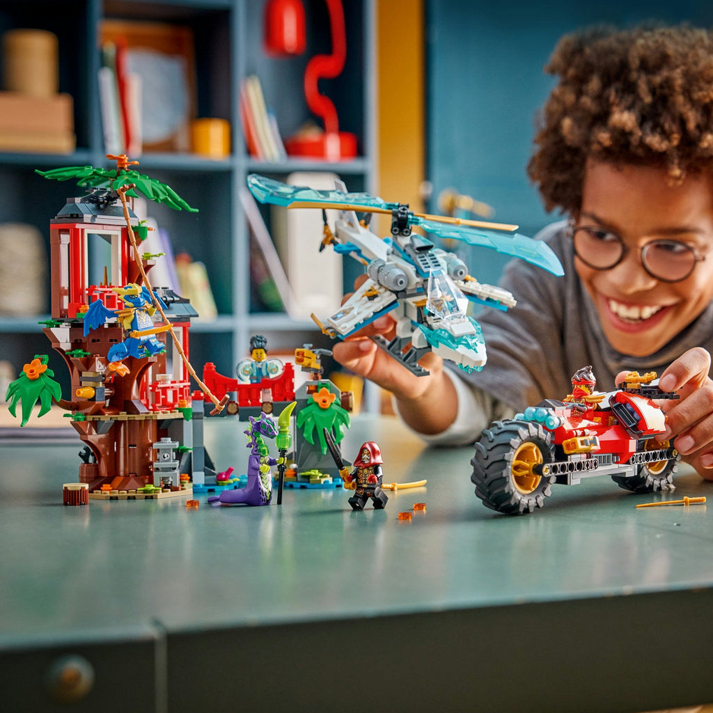 LEGO® NINJAGO® Ninja Vehicle Tree House Battle