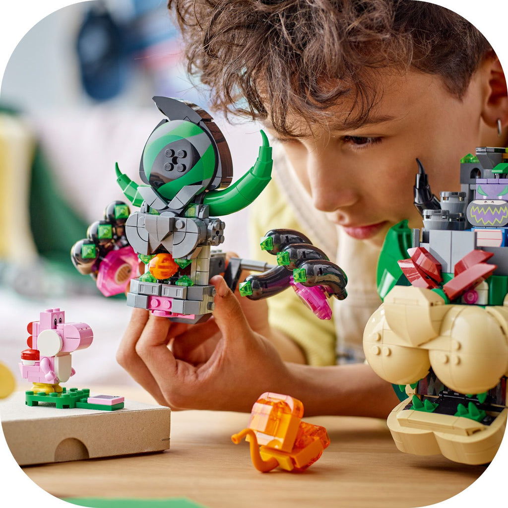 LEGO® Super Mario™ Prince Florian & Castle Bowser