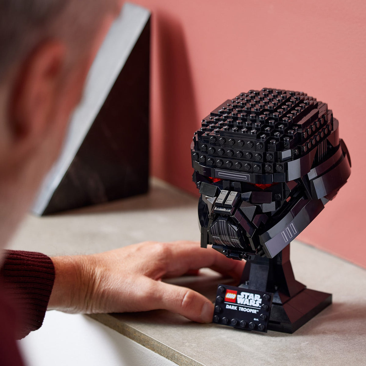 LEGO® Star Wars Dark Trooper™ Helmet