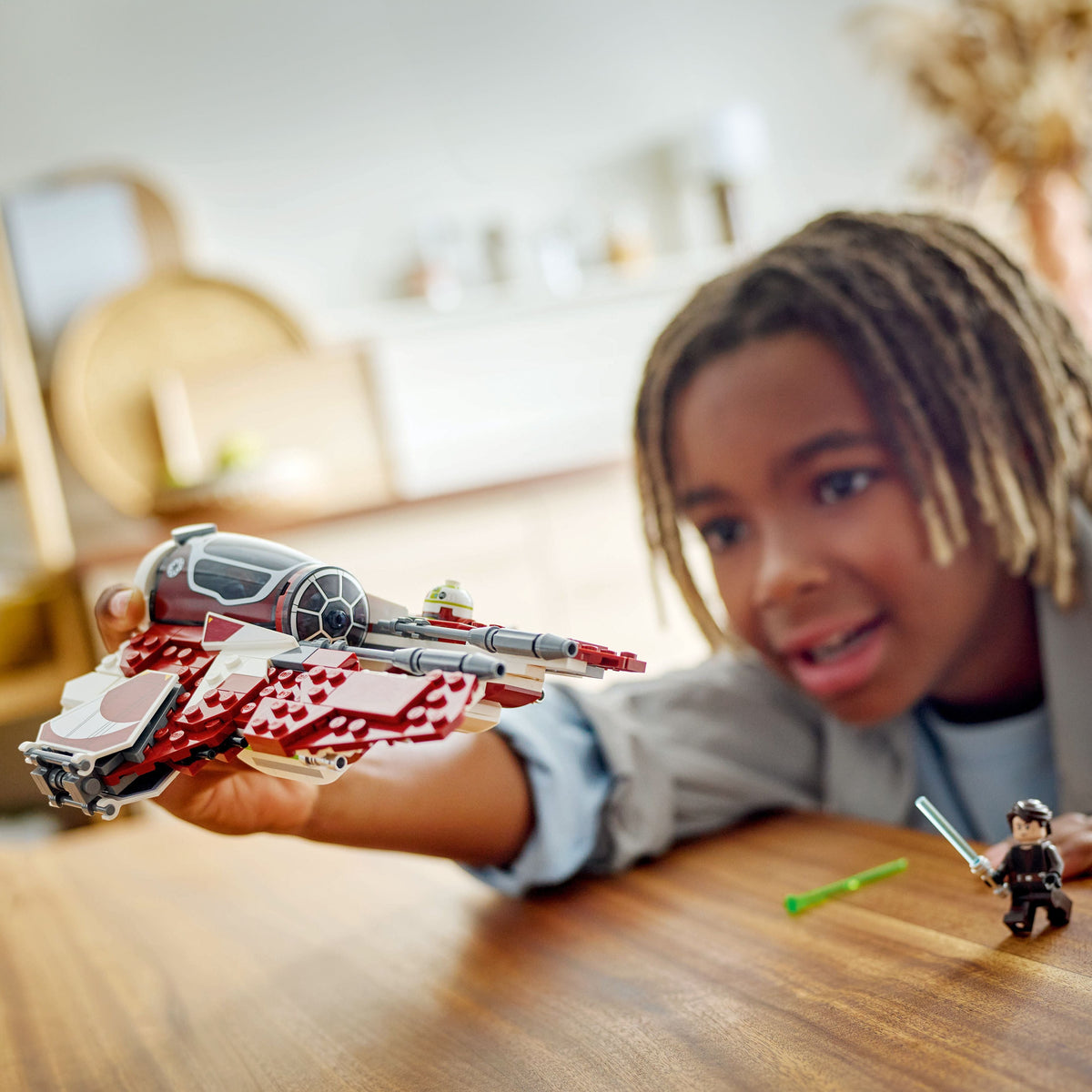 LEGO® Star Wars™ Ahsoka’s Jedi Interceptor™