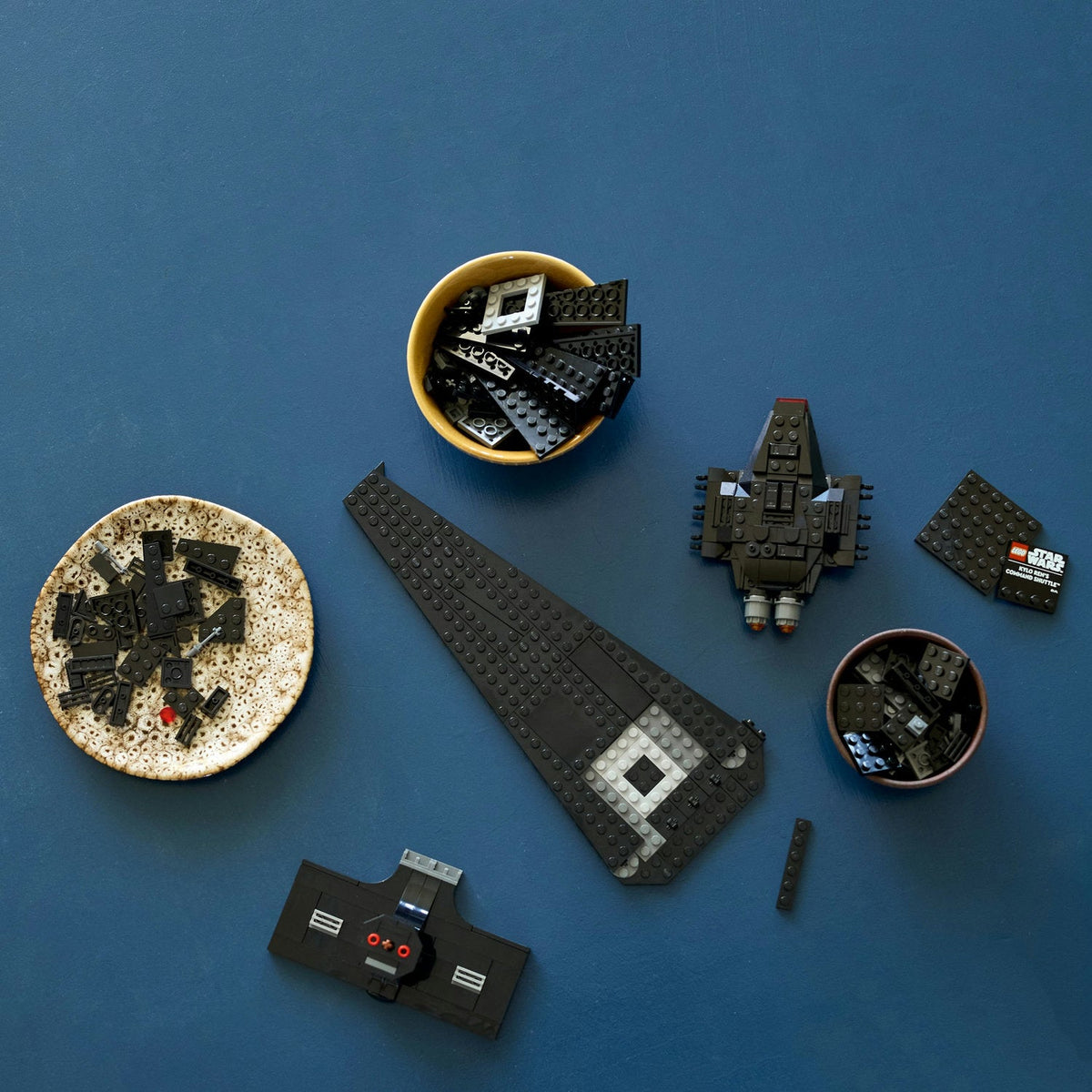 LEGO® Star Wars™ Kylo Ren’s Command Shuttle
