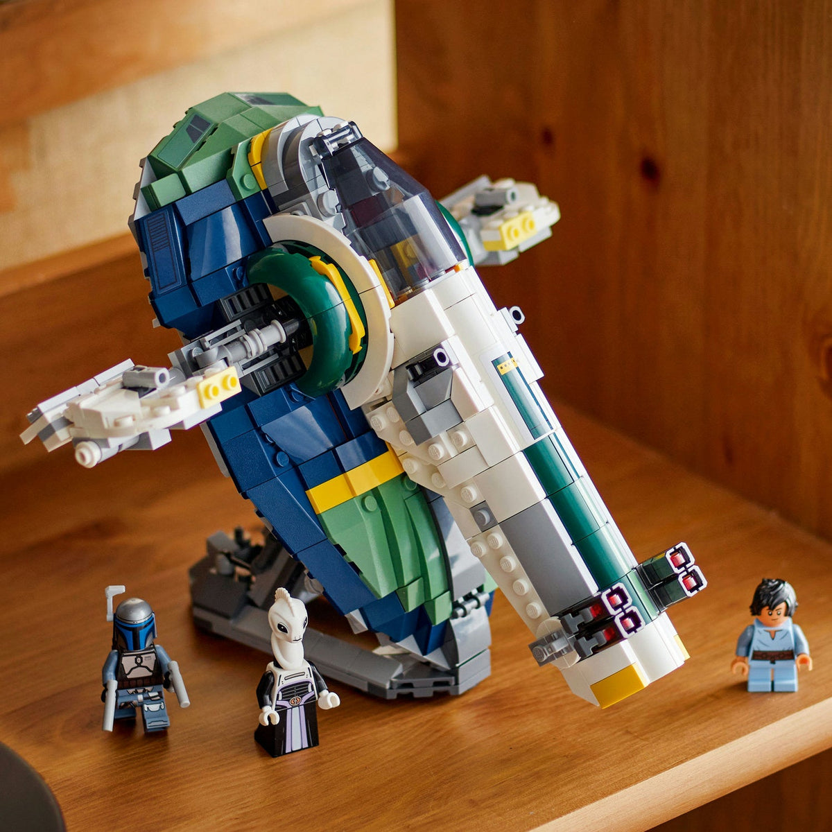 LEGO® Star Wars™ Jango Fett’s Starship