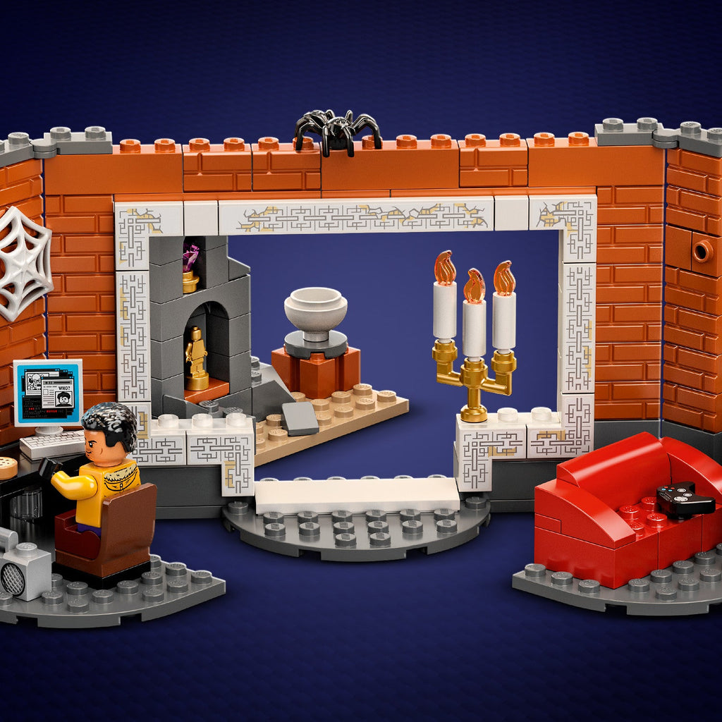 LEGO® Marvel Spider-Man at the Sanctum Workshop